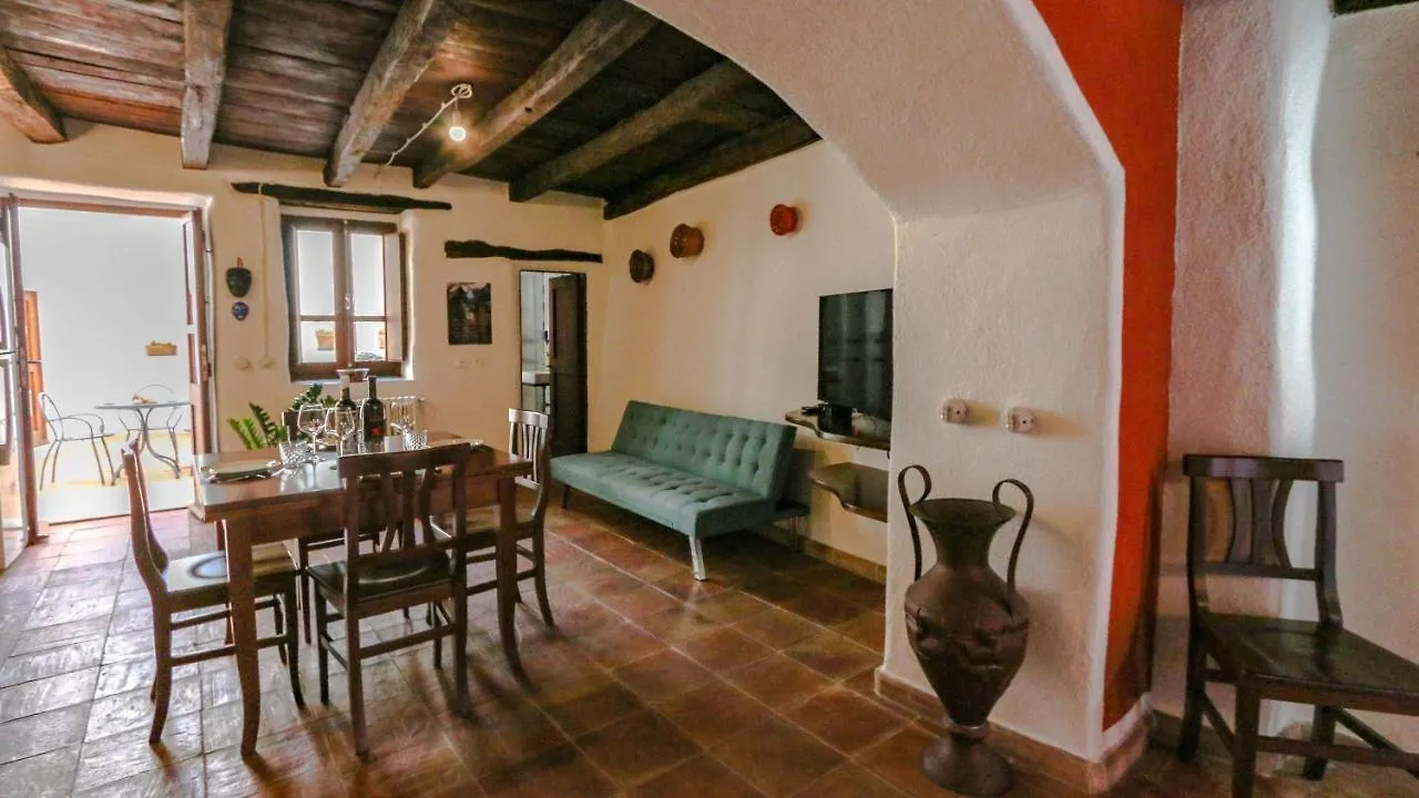 Casa Clara Villa Mamoiada